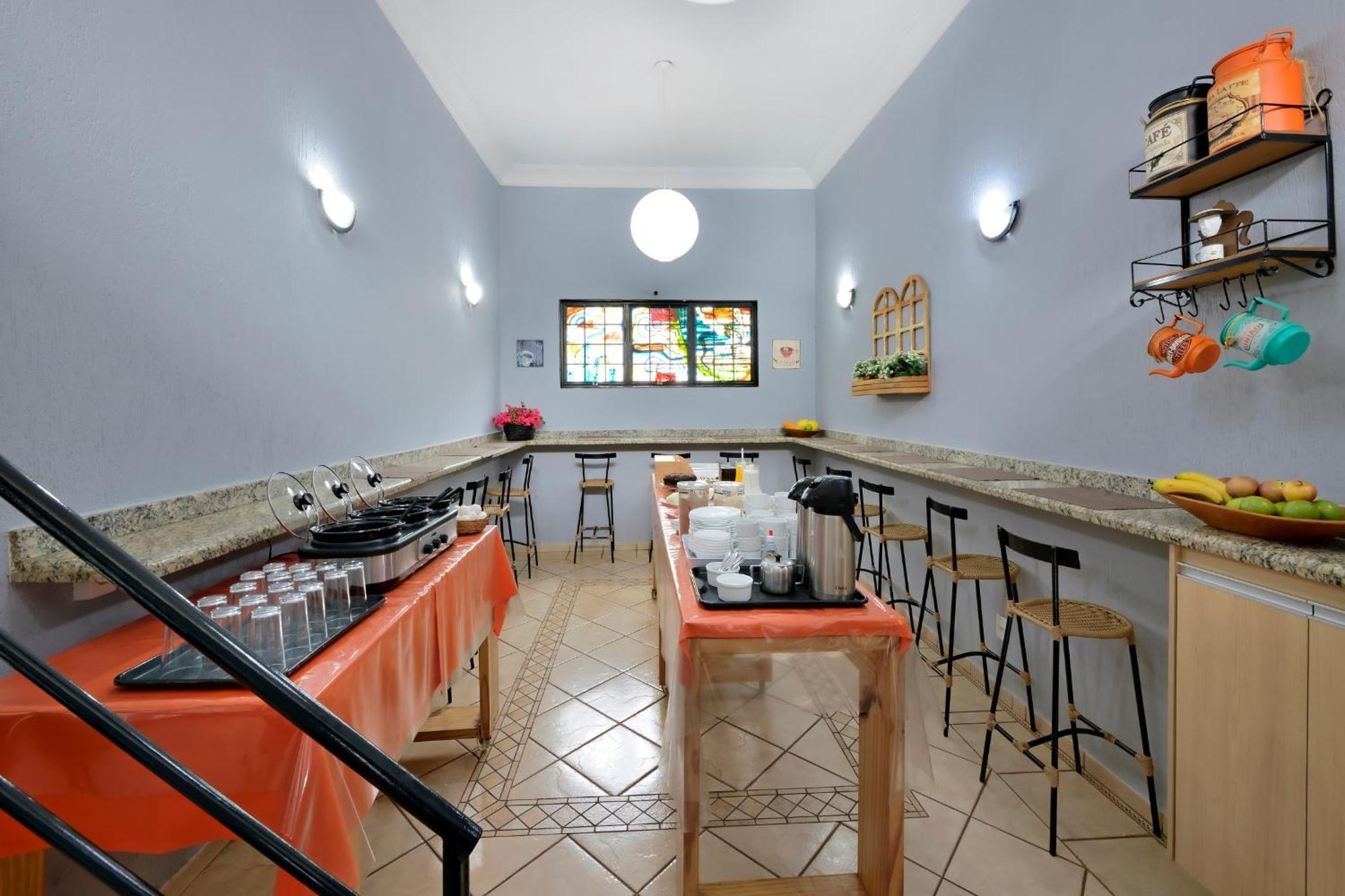 ריבייראו פרטו Hotel & Hostel Ribeirao מראה חיצוני תמונה
